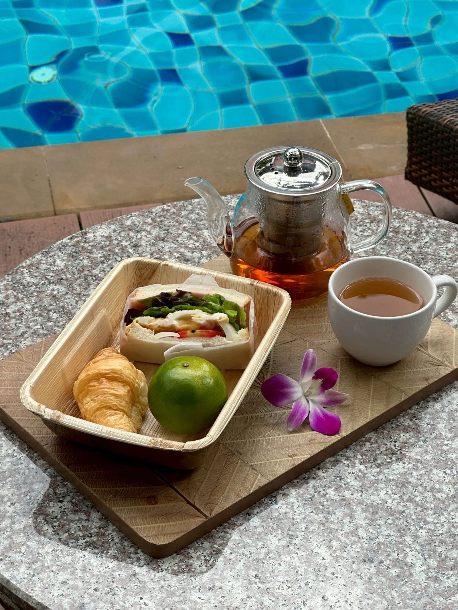 Areca Palm Plate